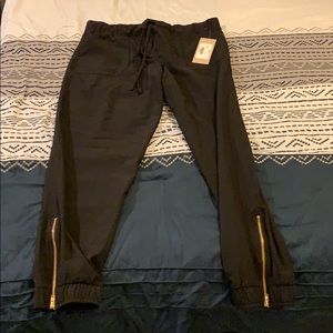 Albion fit causal jogger pants